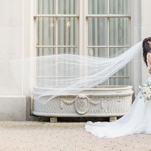 Wedding veil -chapel length